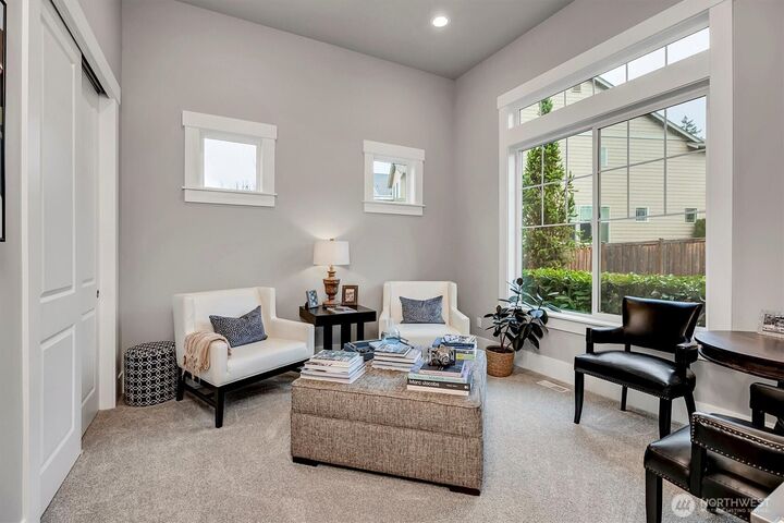 Property Photo:  1997  211th Avenue SE  WA 98075 