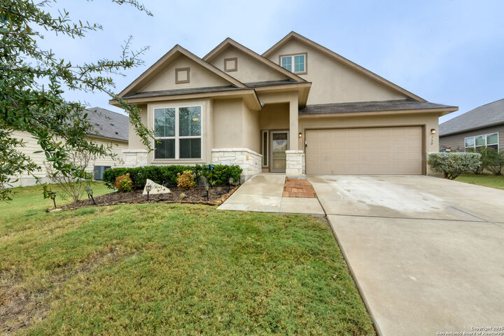 Property Photo:  750 Cornflower Court  TX 78130 