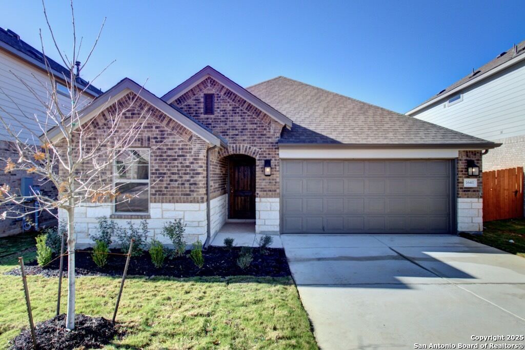 Property Photo: 2118 Shepards Street TX 78155
