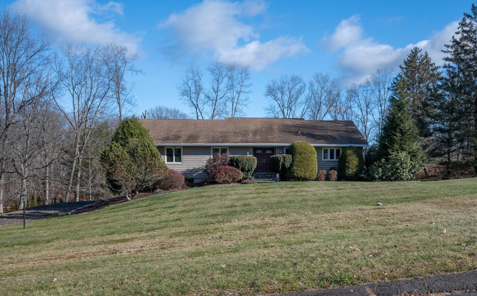 Property Photo:  7 Carriage Lane  CT 06812 