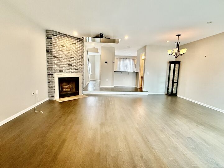 Property Photo:  1900 Summer Street 15  CT 06905 