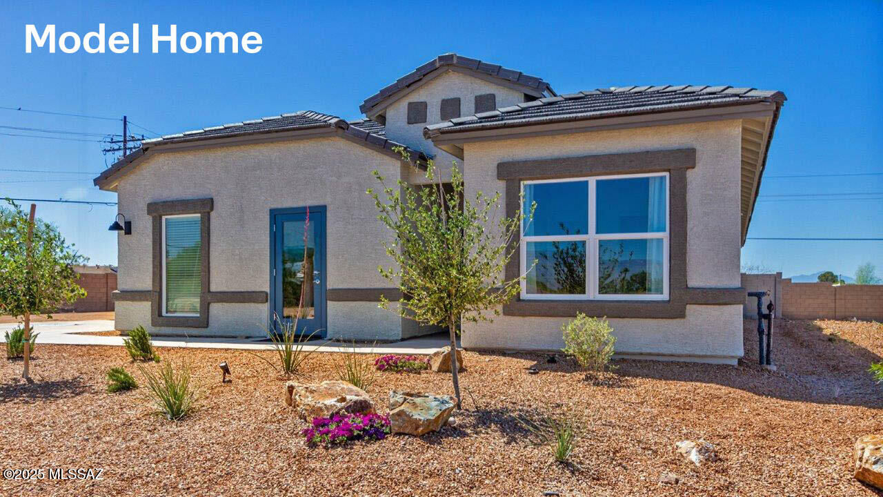 Property Photo:  10034 N Cascalote Lane  AZ 85653 