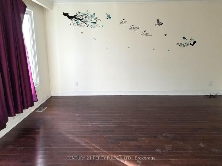 Property Photo: 182 Confederation Drive Main Floor ON M1G 1B1