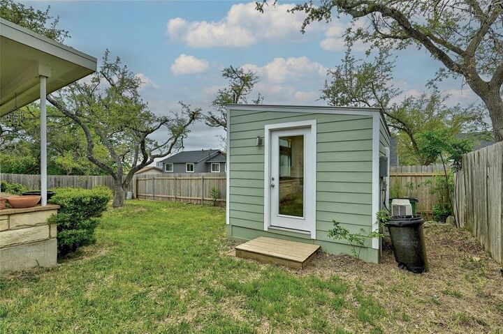 Property Photo:  8507 Selway Drive  TX 78736 