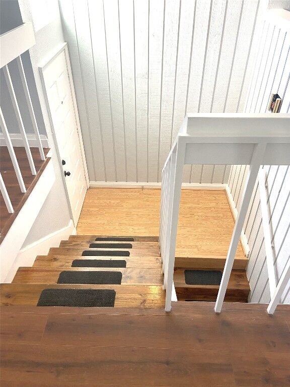 Property Photo: 108 World Of Tennis Square 108C TX 78738