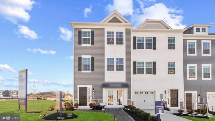 5021 Silver Oak Drive  Rosedale MD 21237 photo