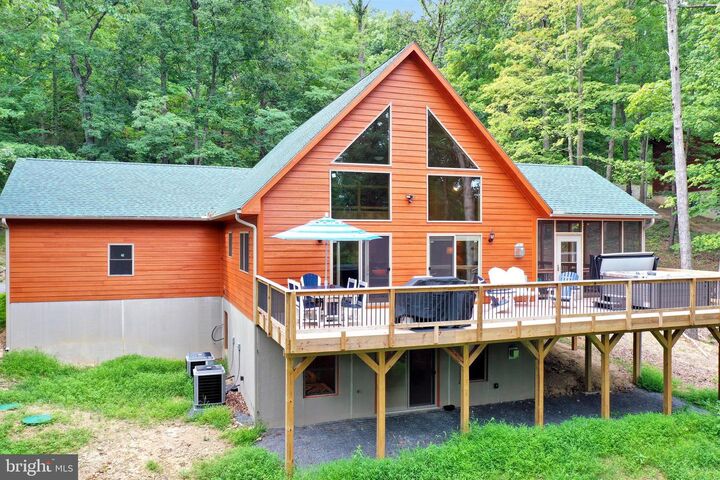 Property Photo: 388 Bobcat Drive WV 25411