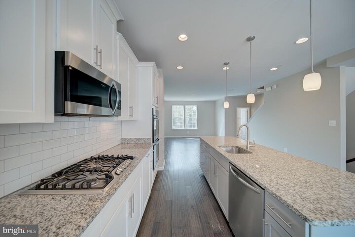 Property Photo: 2714 Pinebrook Road MD 20785