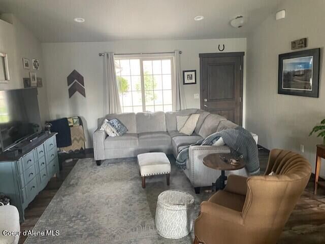 Property Photo: 1471 N Fordham St ID 83854