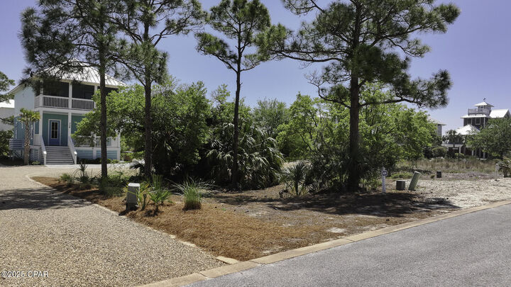 Property Photo: 338 Cord Grass Way FL 32456