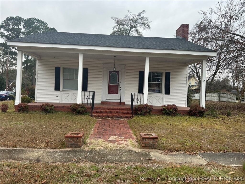 Property Photo: 310 Floyd St Street NC 28340