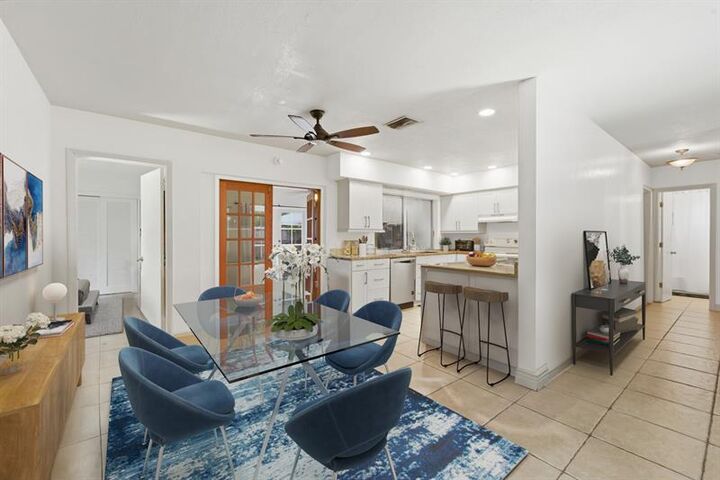 Property Photo: 4430 NW 19th Way FL 33309