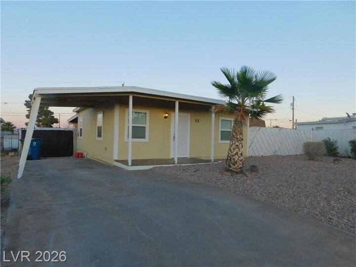 Property Photo:  11 New Mexico Way  NV 89015 