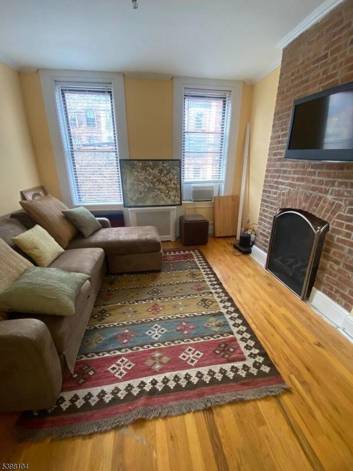 Property Photo: 208 Washington St 2A NJ 07302