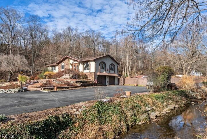 Property Photo:  174 Conklintown Rd  NJ 07456 