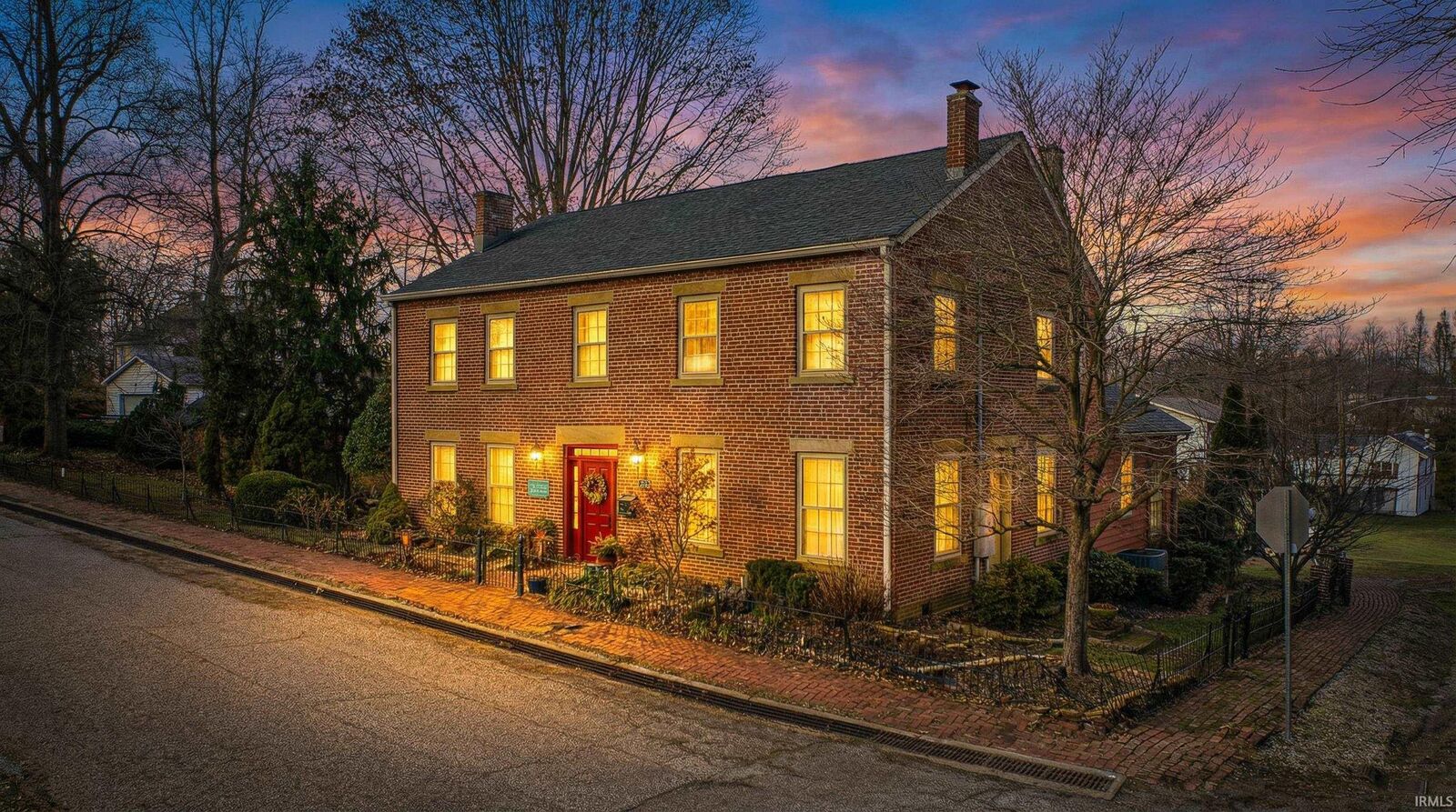 Property Photo: 318 E Main Street IN 47630