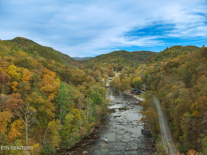 Property Photo: 1740 Cherohala Skyway TN 37385