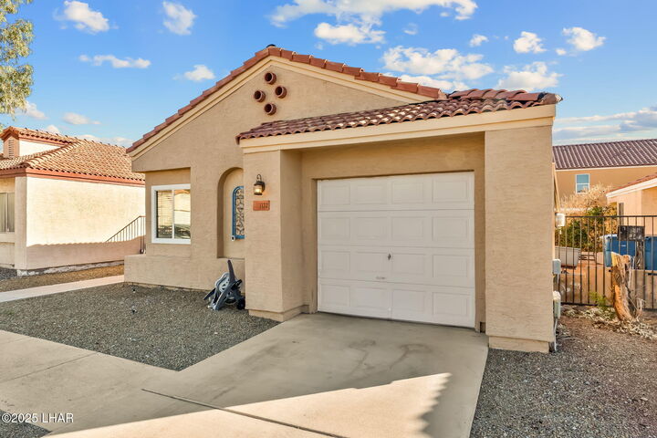 Property Photo: 1132 Cibecue Dr AZ 86442