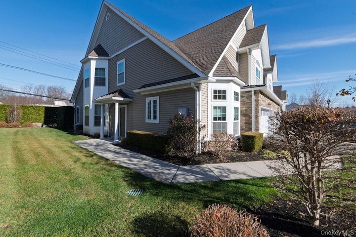 Property Photo:  12 Wolfe Circle  NY 10994 