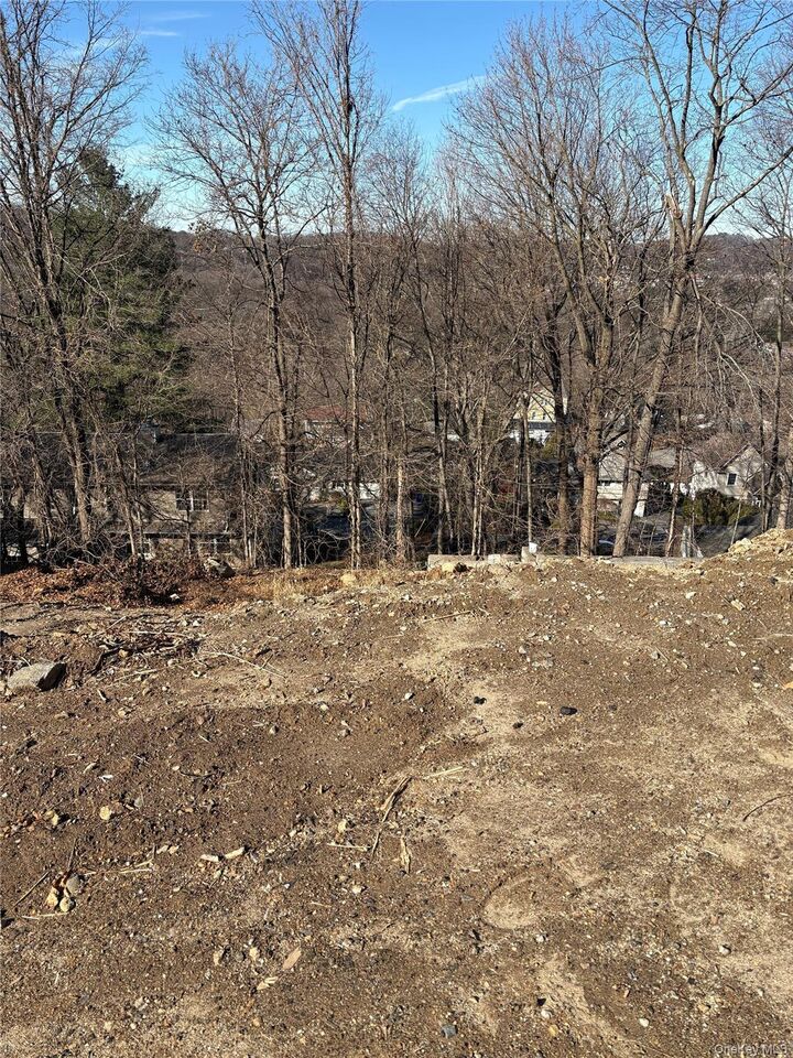 Property Photo:  775 Linda Avenue  NY 10594 