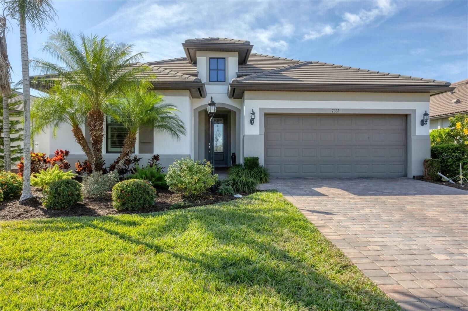 Property Photo: 7332 Chester Trail FL 34202