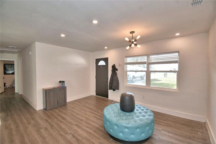 Property Photo:  112 Paine Drive  FL 33884 