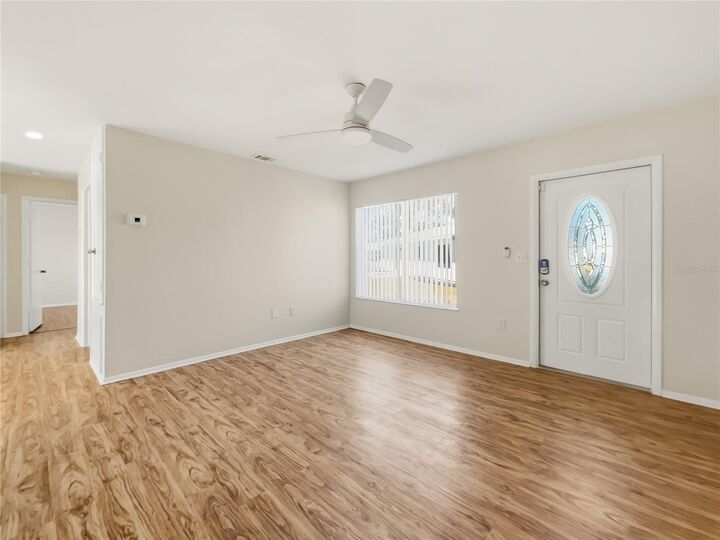 Property Photo: 8381 Chelsea Court FL 34287