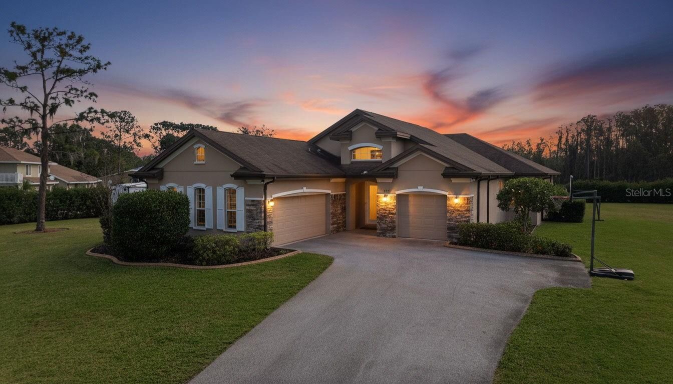 Property Photo: 6658 Country Club Road FL 33544