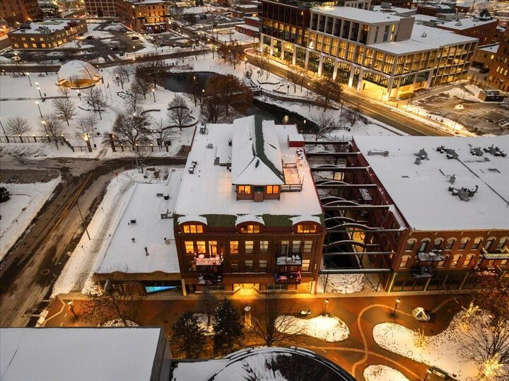 230 N Kalamazoo Mall  Kalamazoo MI 49007 photo