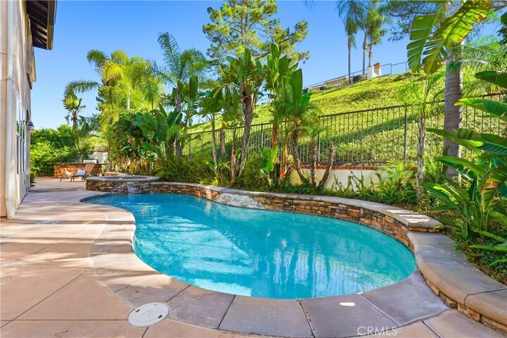 Property Photo:  19950 Via Natalie  CA 92887 