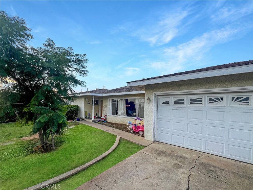 Property Photo:  12591 Charloma  CA 92780 