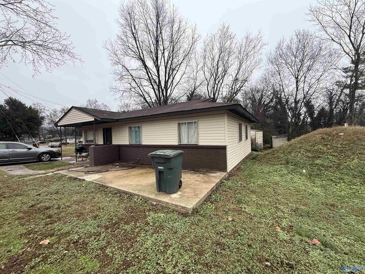 Property Photo: 4800 Cottonwood Drive NW AL 35810