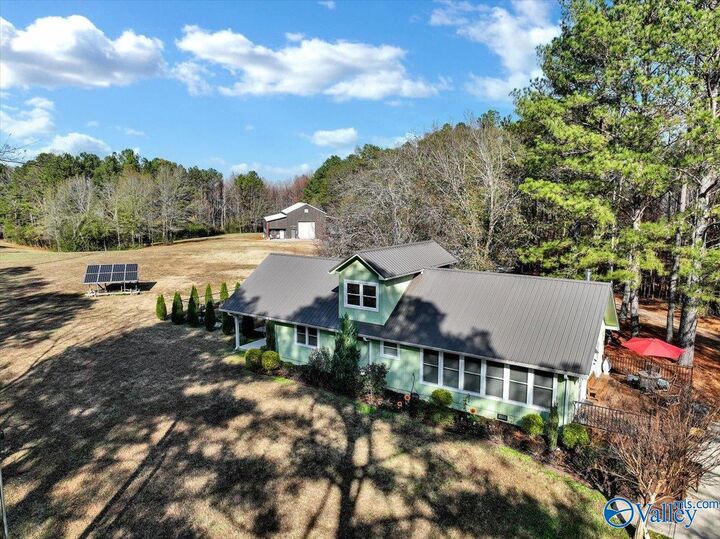 Property Photo: 509 County Road 547 AL 35077