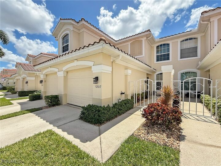Property Photo:  15055 Tamarind Cay Court 1207  FL 33908 