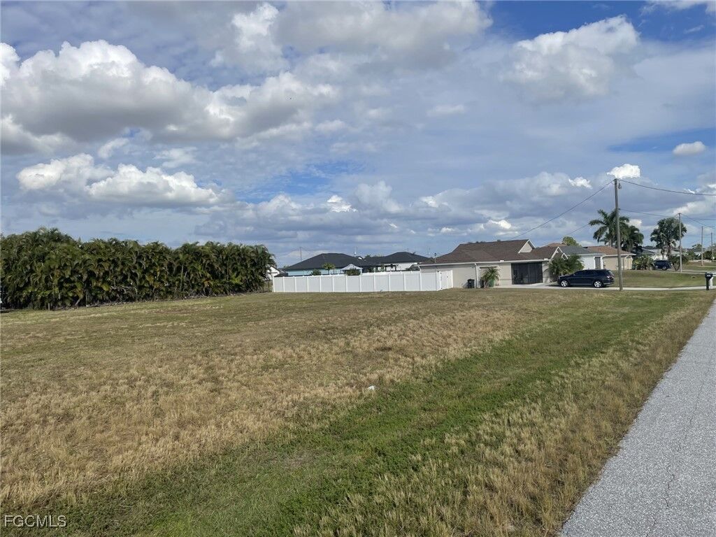Property Photo: 2229 NW 4th Street FL 33993