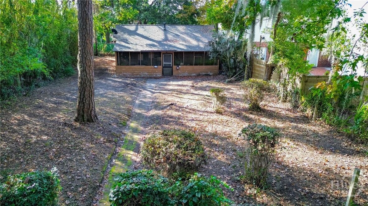 Property Photo:  1417 E 42nd Street  GA 31404 