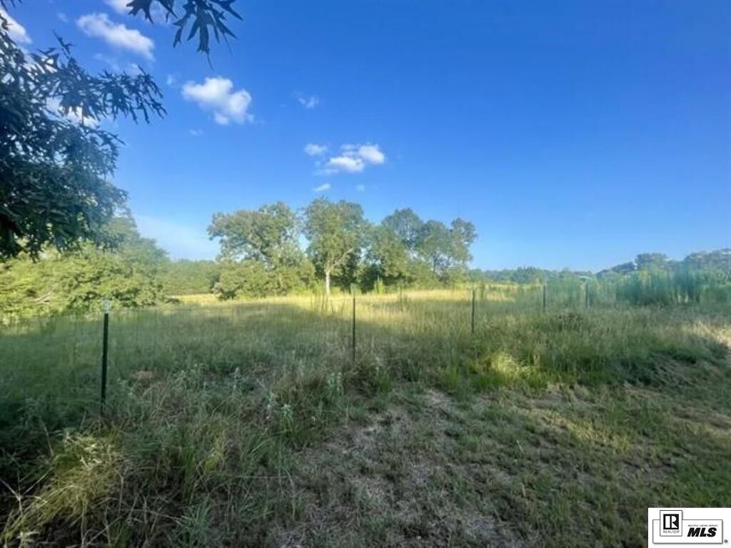 Property Photo: 2525 Wards Chapel Road LA 71241