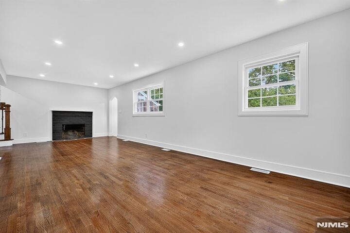 Property Photo:  179 Huguenot Drive  NJ 07646 