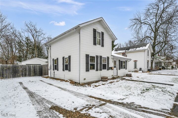 Property Photo: 163 Williams St. OH 44851