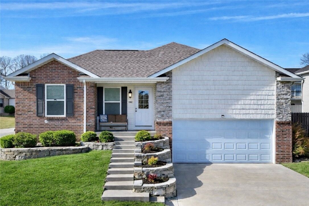 Property Photo: 1904 Bradford AR 72601