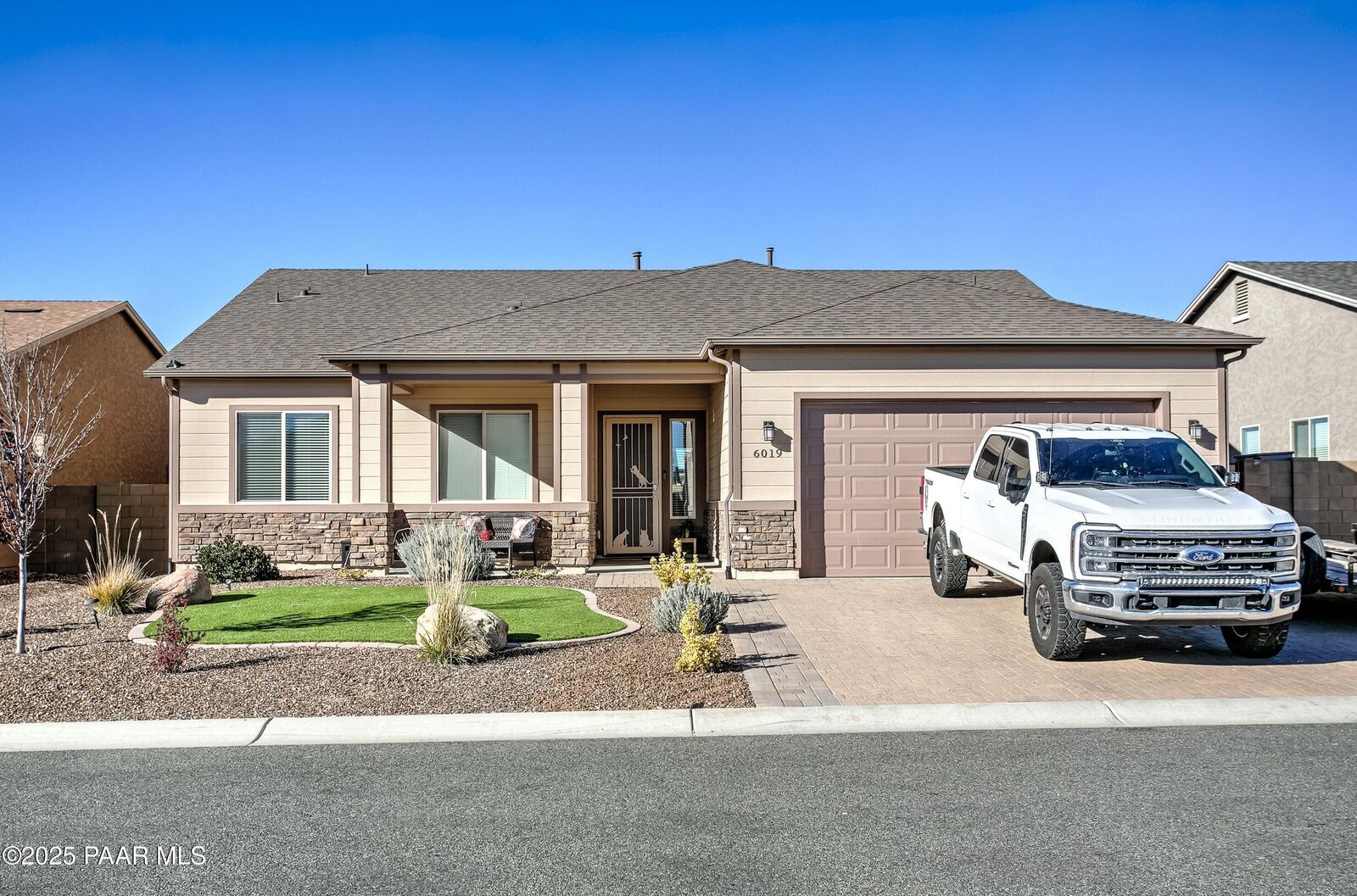 Property Photo: 6019 E Walden Way AZ 86314