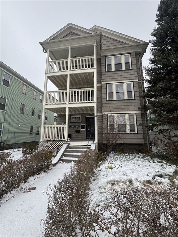 412 Grafton St 3  Worcester MA 01604 photo