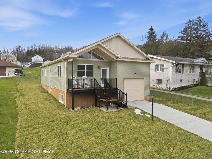 Property Photo: 1270 Franklin Street PA 18518