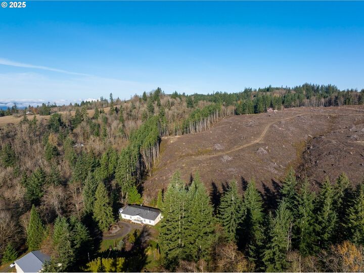 Property Photo: 210 Corcoran WA 98625