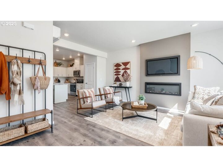 Property Photo: 3549 SW Thomas Ave OR 97080