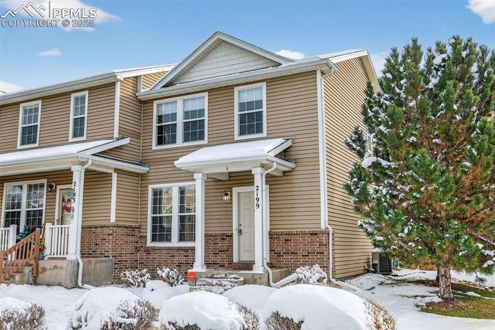 Property Photo:  2199 Squawbush Ridge Grove  CO 80910 