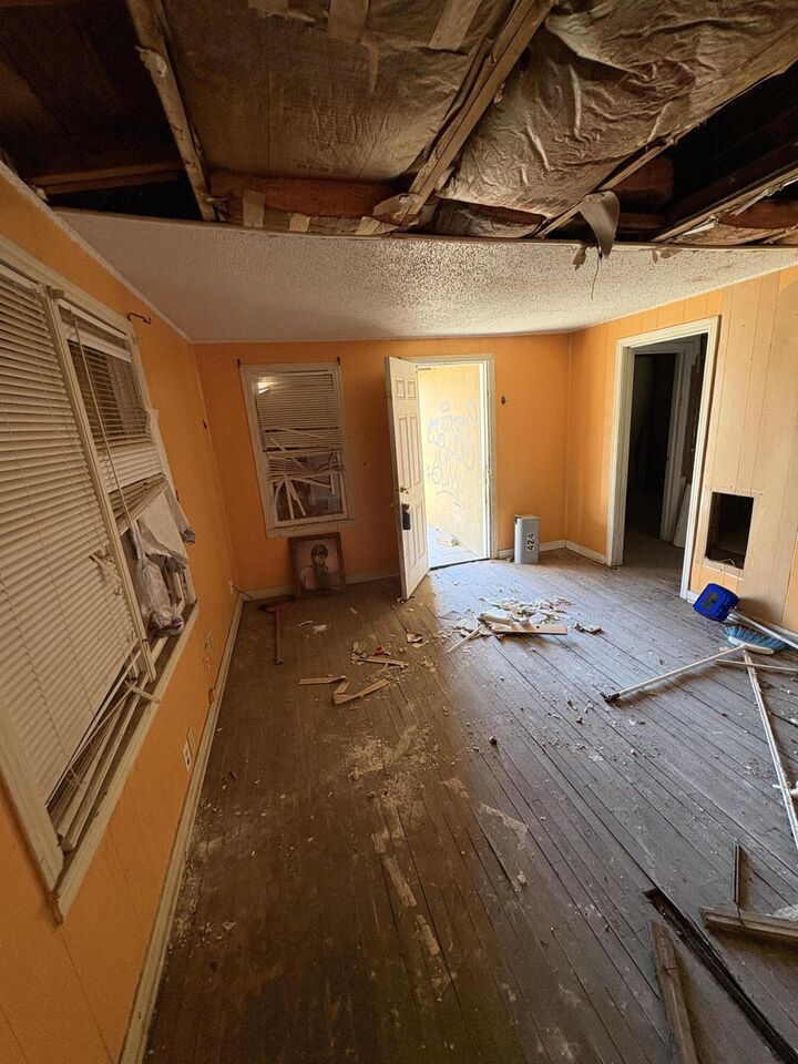 Property Photo:  424 E 38th Street  TX 76903 