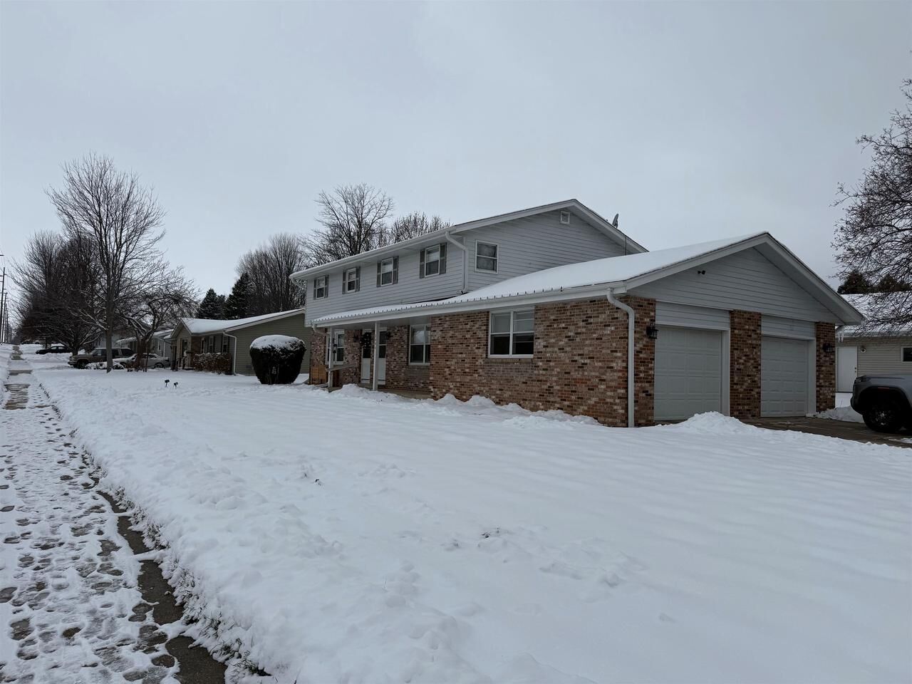 Property Photo:  2804-2806 Mineral Point Avenue  WI 53548 