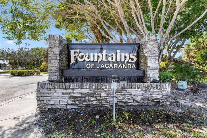 Property Photo: 120 SW 96th Ter 204 FL 33324