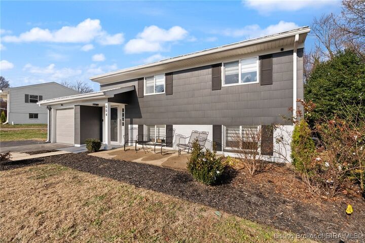 Property Photo: 604 Navajo Drive IN 47150